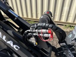MECALAC MCL2 / Neuwertig / inkl. Schaufel