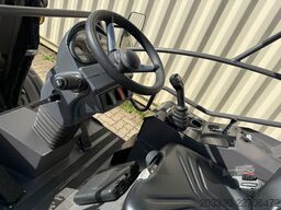 MECALAC MCL2 / Neuwertig / inkl. Schaufel