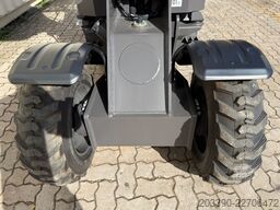 MECALAC MCL2 / Neuwertig / inkl. Schaufel
