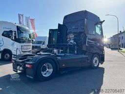 RENAULT RENAULT T 520 4x2 SATTELZUGMASCHINE SCHWARZ
