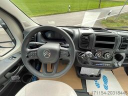 LMC INNOVAN 600 ,ASD, Aufstelldach,26 Modell,