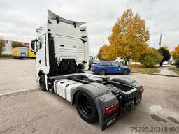 MAN TGX 18.470 4x2LL MEGA 2 Tanks Retarder Navi StHz