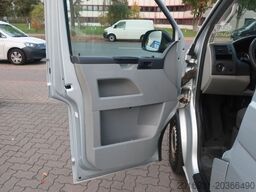 VOLKSWAGEN T5 Transporter Kasten 4Motion/Klima/AHK/FN: 217