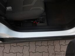 FORD Transit Connect 1. Hand / Klima / FN: 95