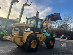 Caterpillar 930 g