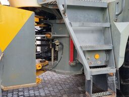Liebherr L 574 / AC / Waage