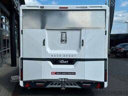 Brian James Race Sport / Länge: 5,03 m / 3.000 kg
