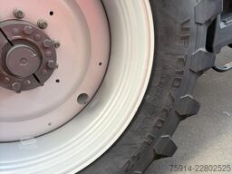 Massey Ferguson MF 8S. 205 Dyna VT