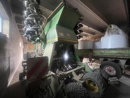 John Deere 750 A