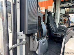 VOLVO 9900 HD, TOP