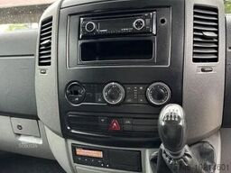 Mercedes-Benz Sprinter 515 CDI Müllpresswagen Seitenlader Klima