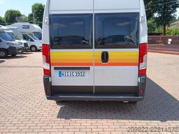 Peugeot Boxer Carado CV600 del 2024 | Manuale | Completamente equipaggiato