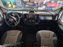 Fiat Ducato Weinsberg Carasuite 650MF del 2024 | Automatico | Posti letto: 6