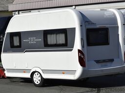 HOBBY On tour 390 SF mit Sonnensegel