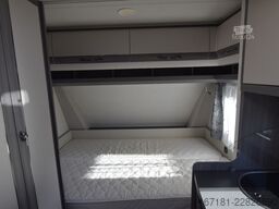 HOBBY On tour 390 SF mit Sonnensegel