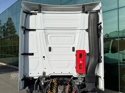MERCEDES-BENZ Actros 1942 EURO 6 ONLY 431.000 KM 2x TANKS HOLL