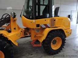 VOLVO L30G + Fork