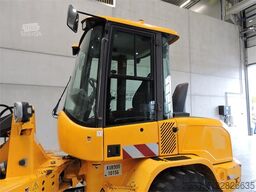 VOLVO L30G + Fork