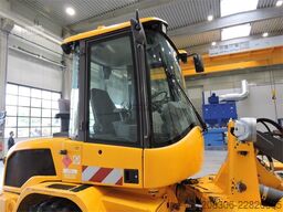 VOLVO L30G + Fork