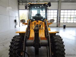 VOLVO L30G + Fork