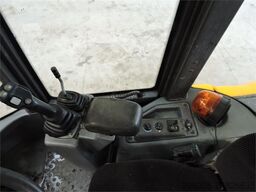 VOLVO L30G + Fork