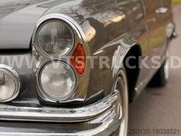 MERCEDES-BENZ 280 SE/9 3.5 W11 Cabriolet Bj.1970
