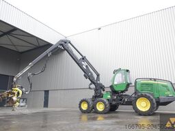 John Deere 1270E