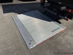 MERCEDES-BENZ ATEGO 818 L Koffer 6,10 m LBW 1 to.*AHK*EURO 6 E