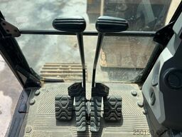 CATERPILLAR 320 mit Tieflöffel & Schwenklöffel,Klimaanlage