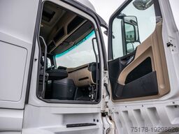 MERCEDES ACTROS 1845 LS
