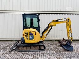 KOMATSU PC26MR-3 / 2020 BJ / 2 x Löffel
