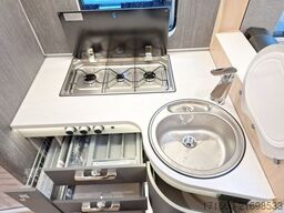 HYMER/ERIBA B-Klasse ML I BlackLine 780 HUBSTÜTZ.,