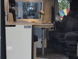 LMC Innovan Pure 600 8G Auto FAS Schlafdach Navi