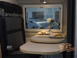 LMC Innovan Pure 600 8G Auto FAS Schlafdach Navi