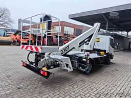 Nissan Cabstar 35.13 NT400 GSR B230T