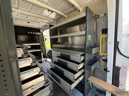 VOLKSWAGEN CRAFTER 2.0 TDI BOTT REGALS. STANDHZG. NAVI PDC