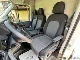 VOLKSWAGEN CRAFTER 2.0 TDI BOTT REGALS. STANDHZG. NAVI PDC