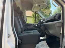 VOLKSWAGEN CRAFTER 2.0 TDI BOTT REGALS. STANDHZG. NAVI PDC