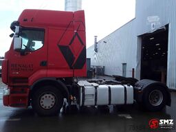 Renault Premium 450
