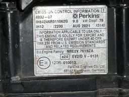 JCB 8008