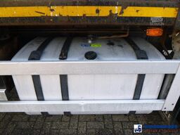 Scania P 400 8X2 RHD + Fassi F600