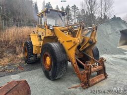 Volvo LM1240 wheel loader. WATCH VIDEO