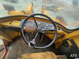 Volvo LM1240 wheel loader. WATCH VIDEO