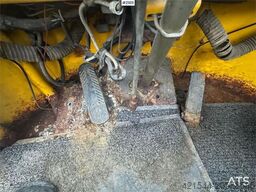 Volvo LM1240 wheel loader. WATCH VIDEO