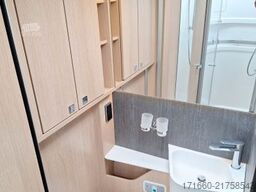 HYMER/ERIBA B-Klasse ML I BlackLine 780 HUBSTÜTZEN+Autarkie