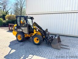 JCB 403 / 980 Stunden / Schaufel + Gabel