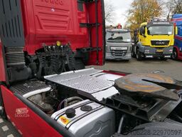 Iveco S-WAY