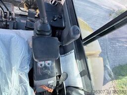 KOMATSU PC26 MR-3 + Löffel Packet  / TOP