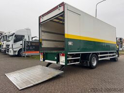 Volvo FL 240 / 6 Cylinder / 18 Tons / Manual / Tail L...