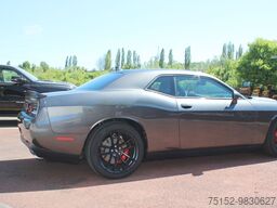 Dodge Challenger R/T 5.7 V8 HEMI Performance PLUS